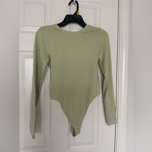 NWOT No Boundaries Long Sleeve Bodysuit - Light Green